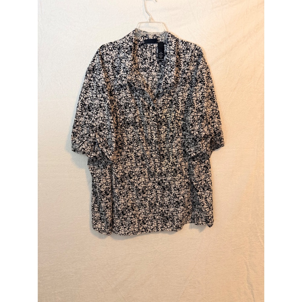 Maggie Barnes Womens 5X Floral Button Up Blouse Black White Short Sleeve 34/36W